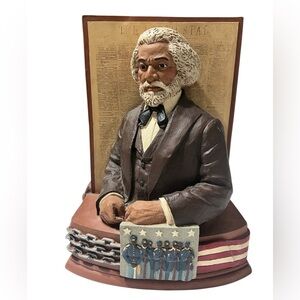 Frederick Douglass Figurine - Brown and Cream